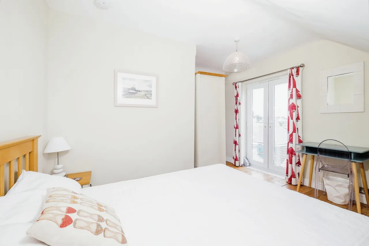 Park Avenue, St. Ives, TR26, photo 12