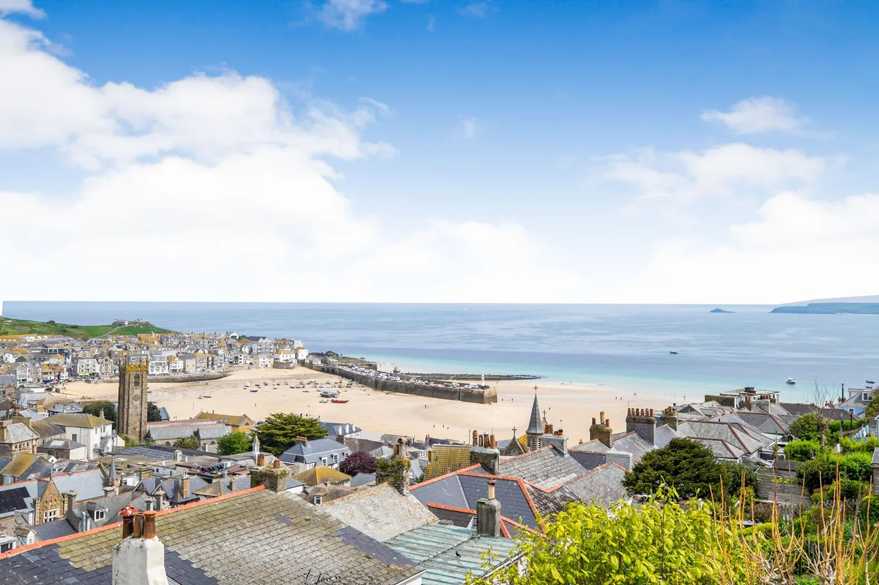 4 bed house for sale, Park Avenue, St. Ives, TR26