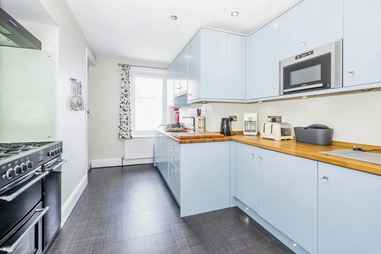 Park Avenue, St. Ives, TR26, photo 7