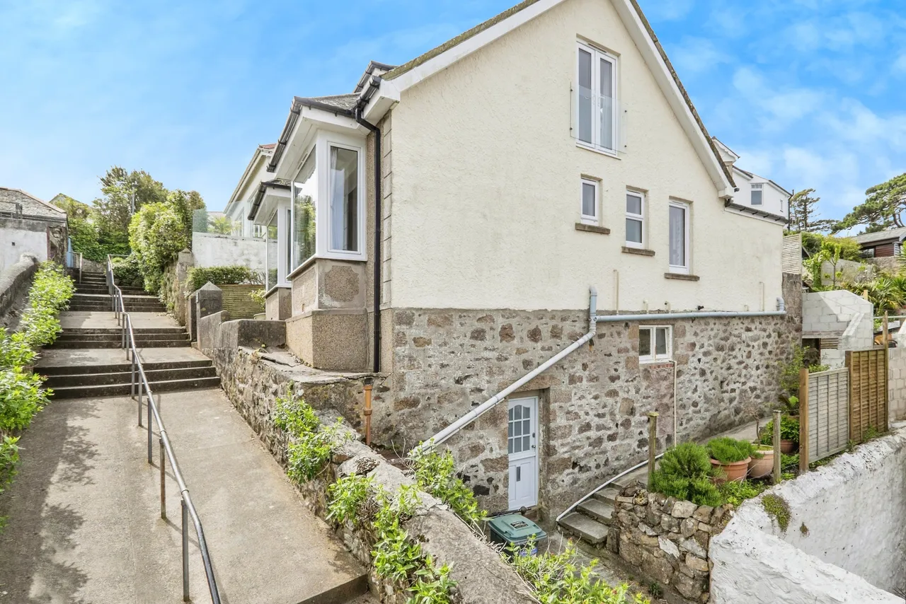 Park Avenue, St. Ives, TR26, photo 2