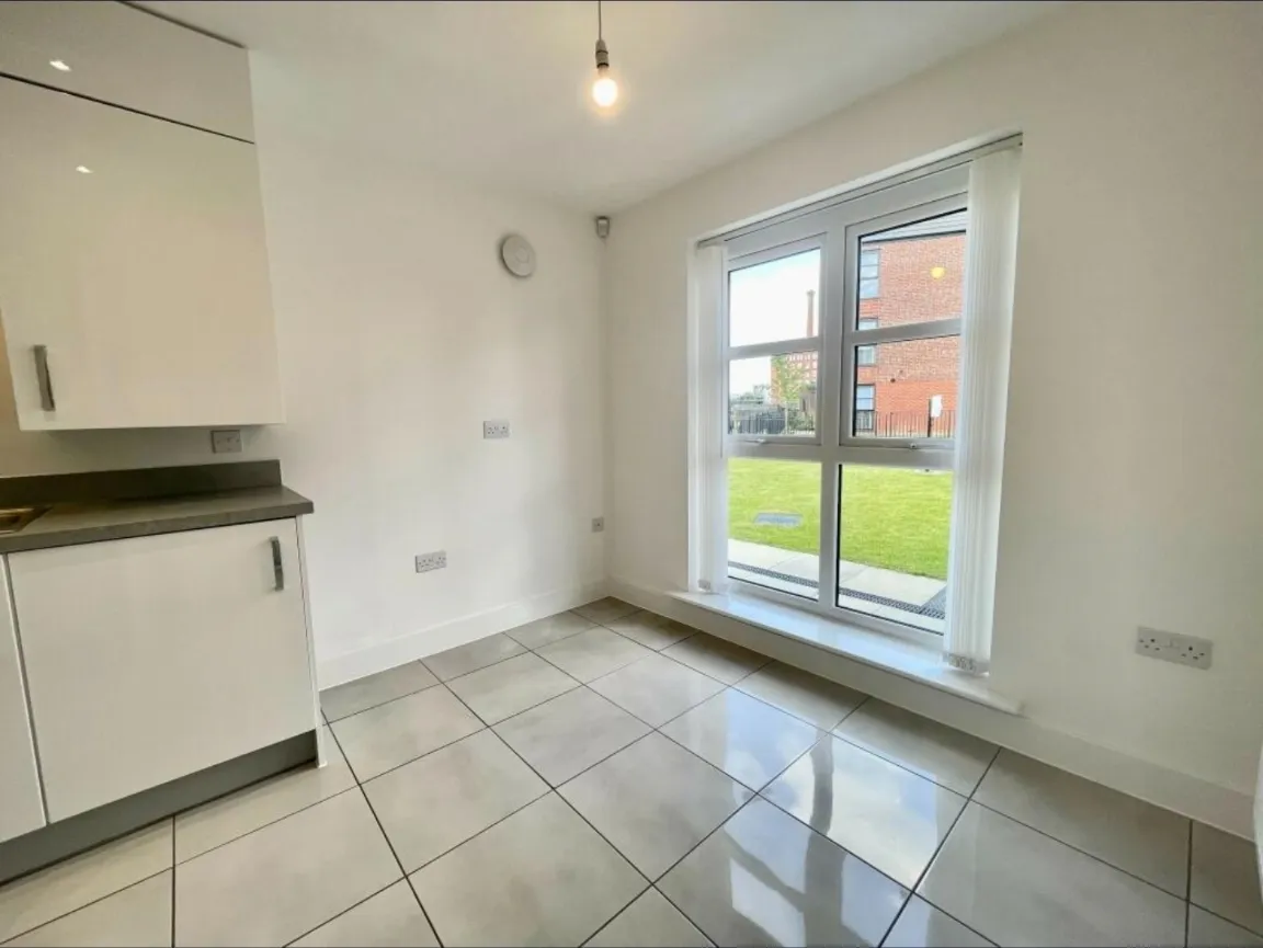 Kingsheath Street, Manchester M40, photo 5