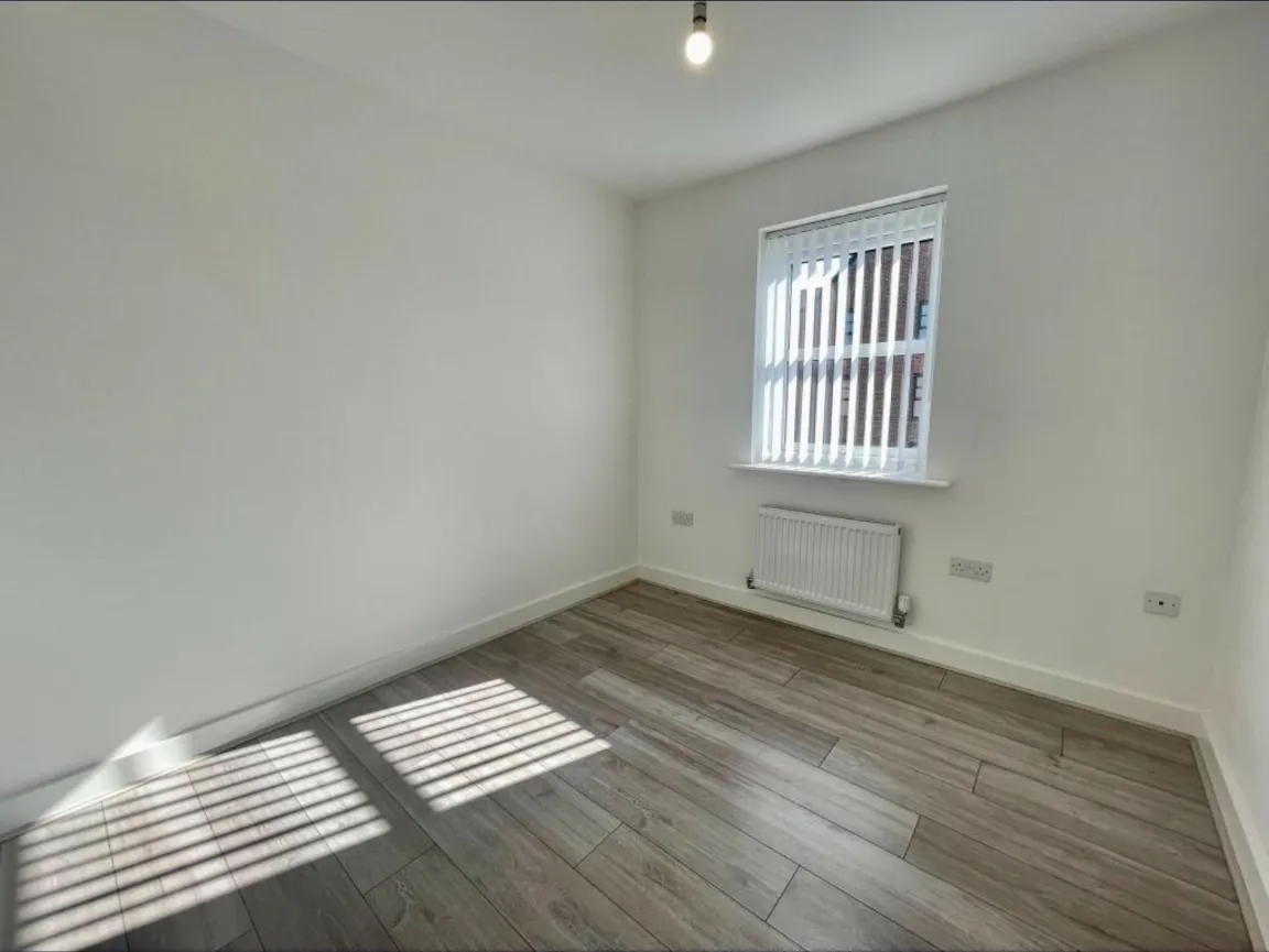 Kingsheath Street, Manchester M40, photo 11