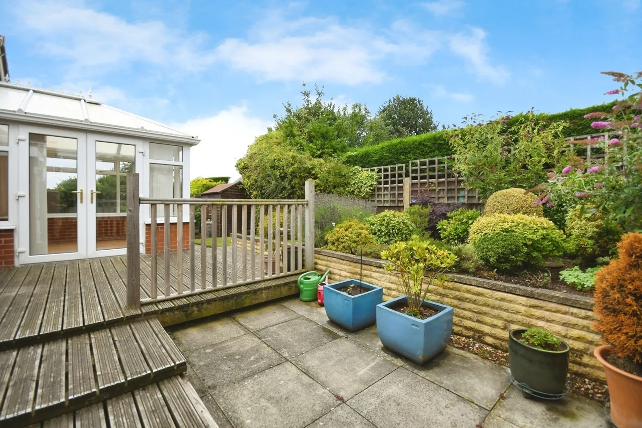Hawksworth Avenue, Forest Town, Mansfield, Nottinghamshire, NG19, photo 16