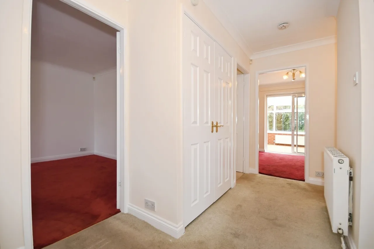 Hawksworth Avenue, Forest Town, Mansfield, Nottinghamshire, NG19, photo 11