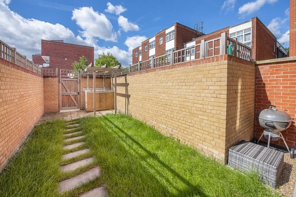 Upper Richmond Road London SW15, photo 4