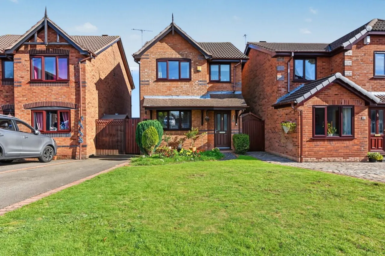 Jasper Close, Newcastle, ST5, photo 26
