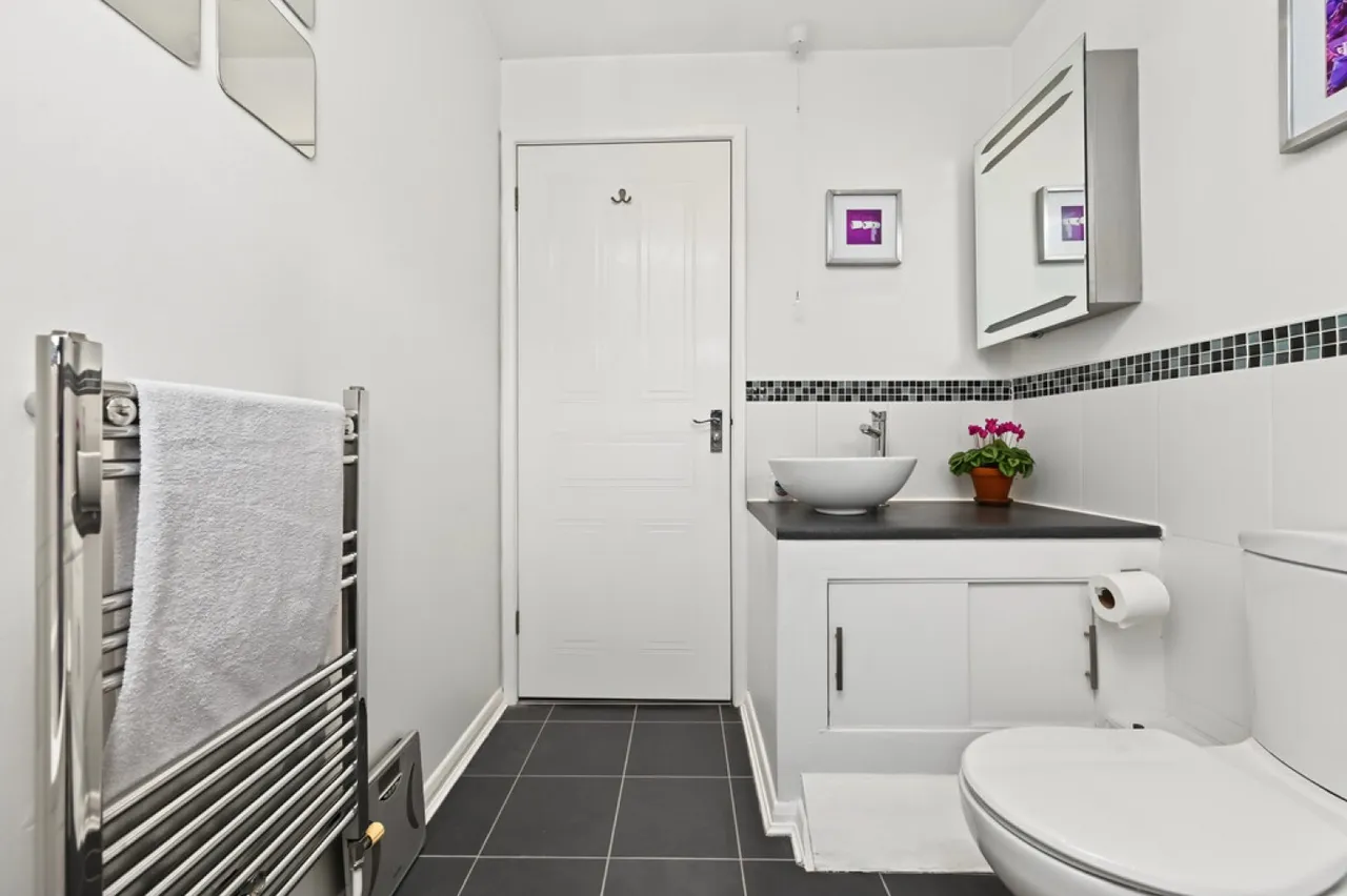 Jasper Close, Newcastle, ST5, photo 13
