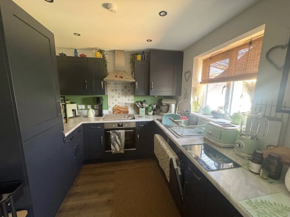Munday Road, Selsey, PO20, photo 3