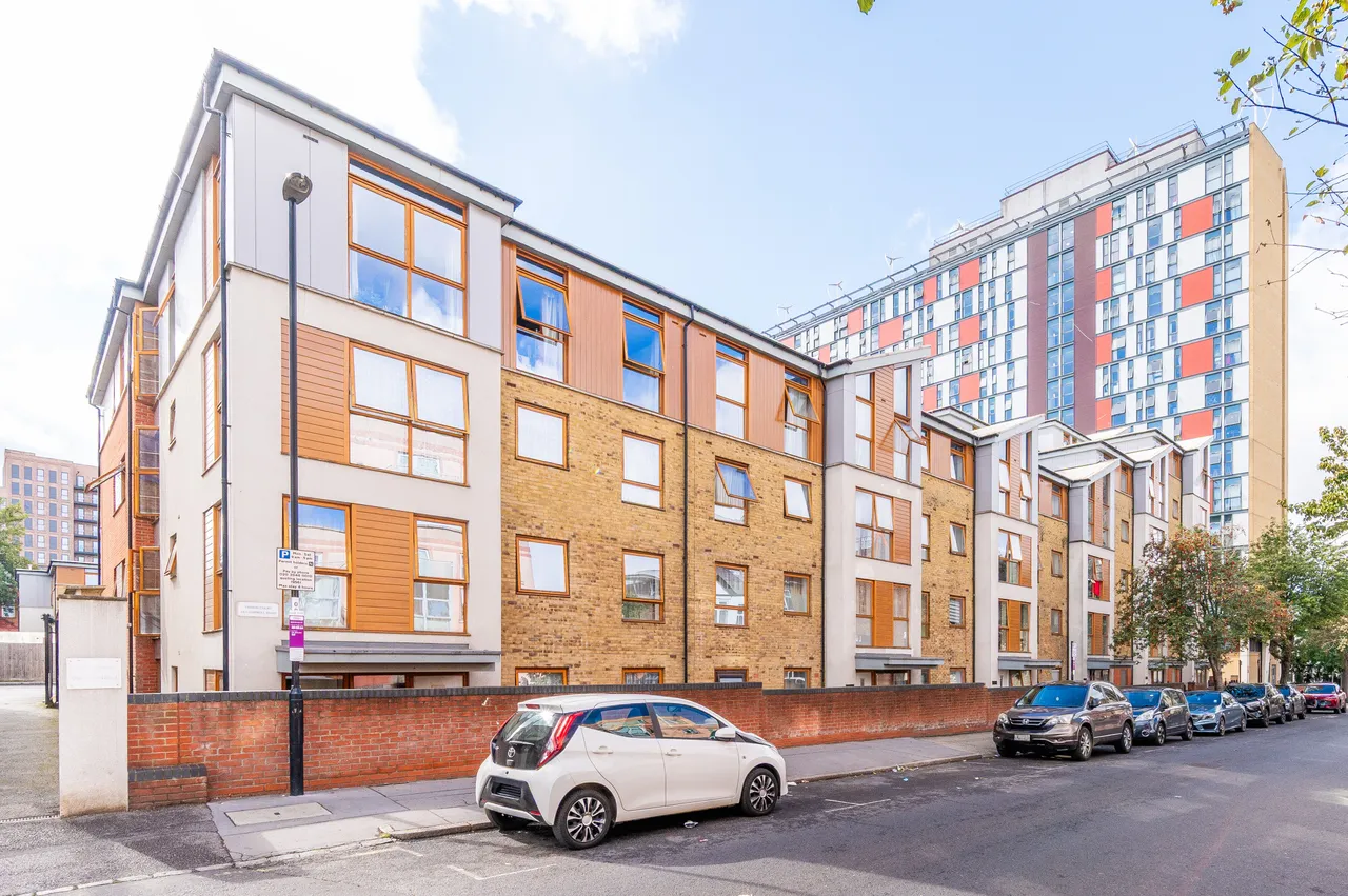 2 bed flat for sale — Flat 41, Edison Court, 2a Campbell Road, Croydon