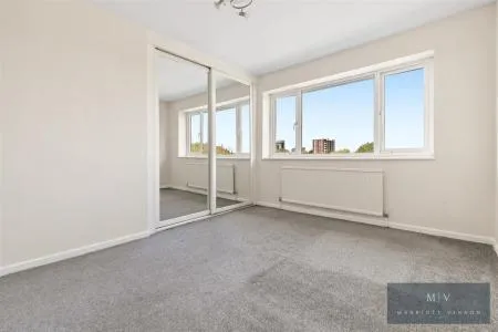 Bardsley Close, Croydon, photo 5