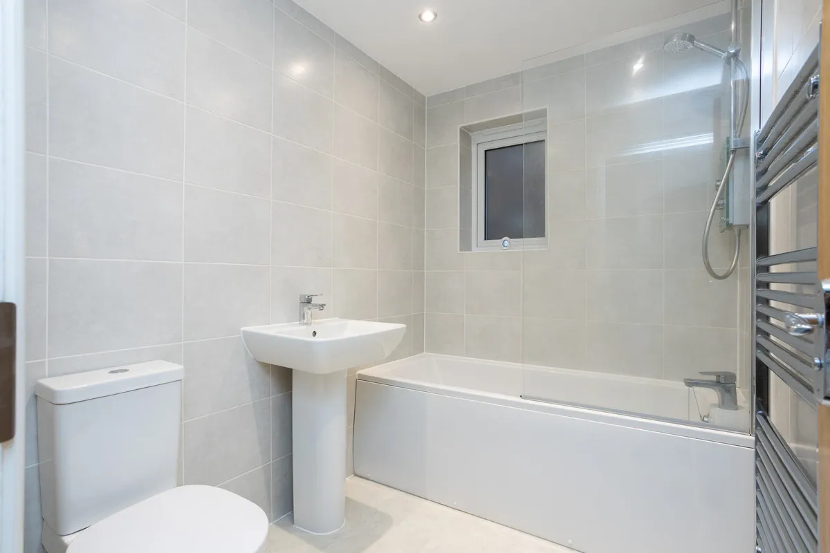 Caspian Avenue, Fulwood, PR4, photo 12