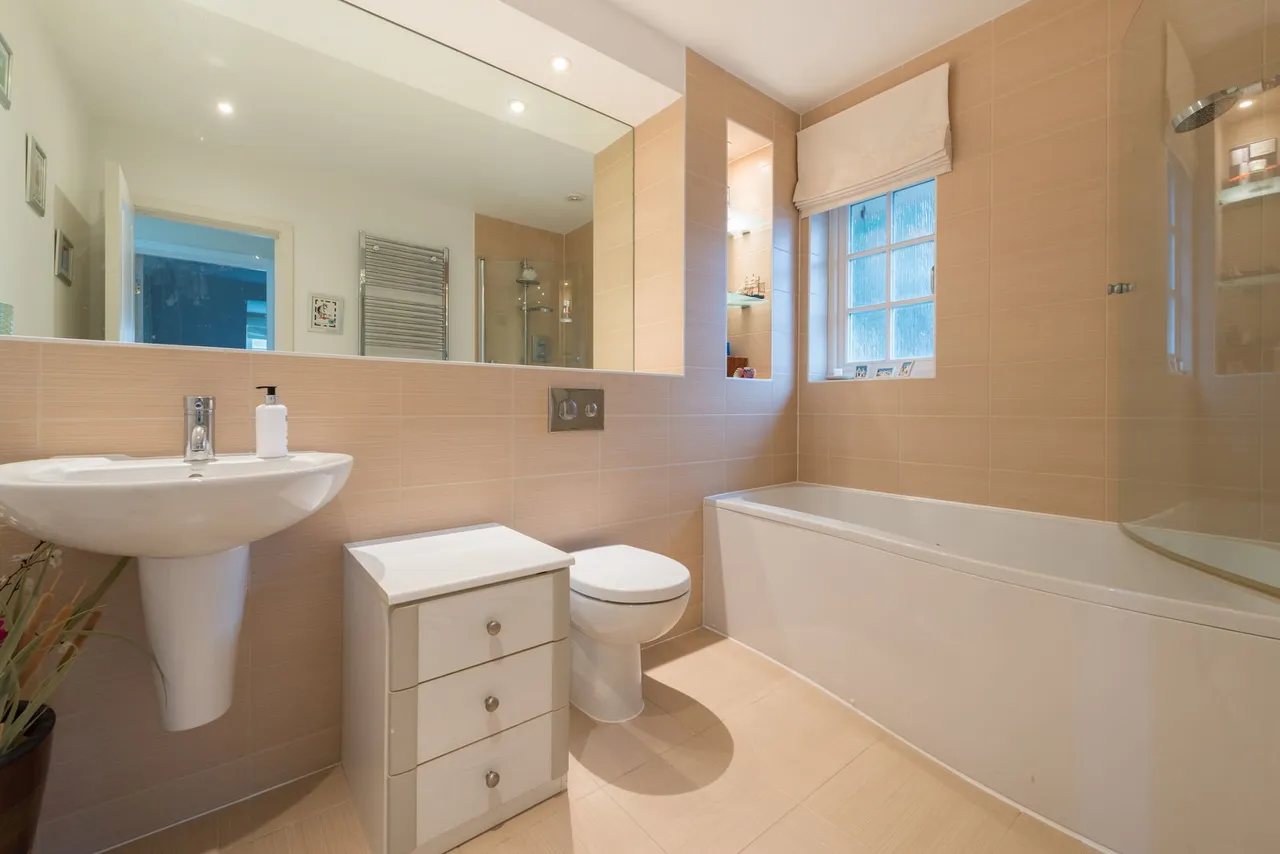 Upton Grange, Broadstairs, CT10, photo 15
