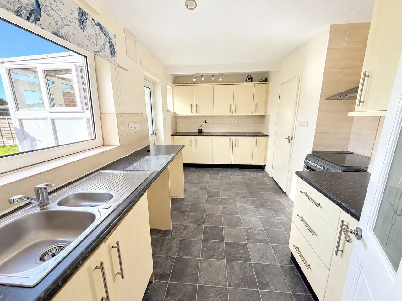 Linden Road, Northallerton, DL6, photo 4