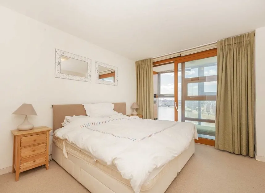 Lombard Road, Battersea, SW11, photo 6