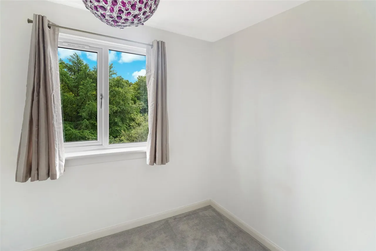 Waverley Crescent, Livingston, West Lothian, EH54, photo 13
