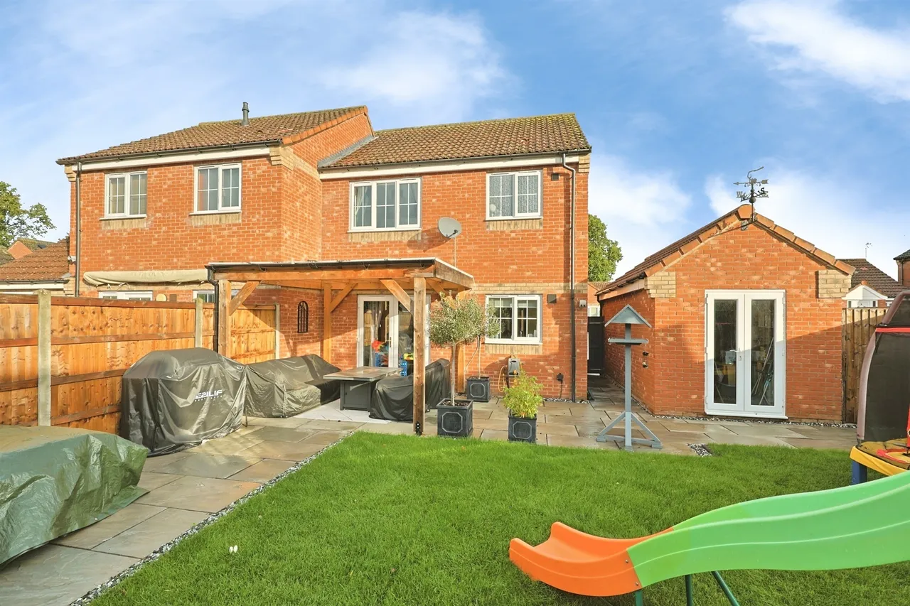 Ash Meadow, Necton, PE37, photo 20