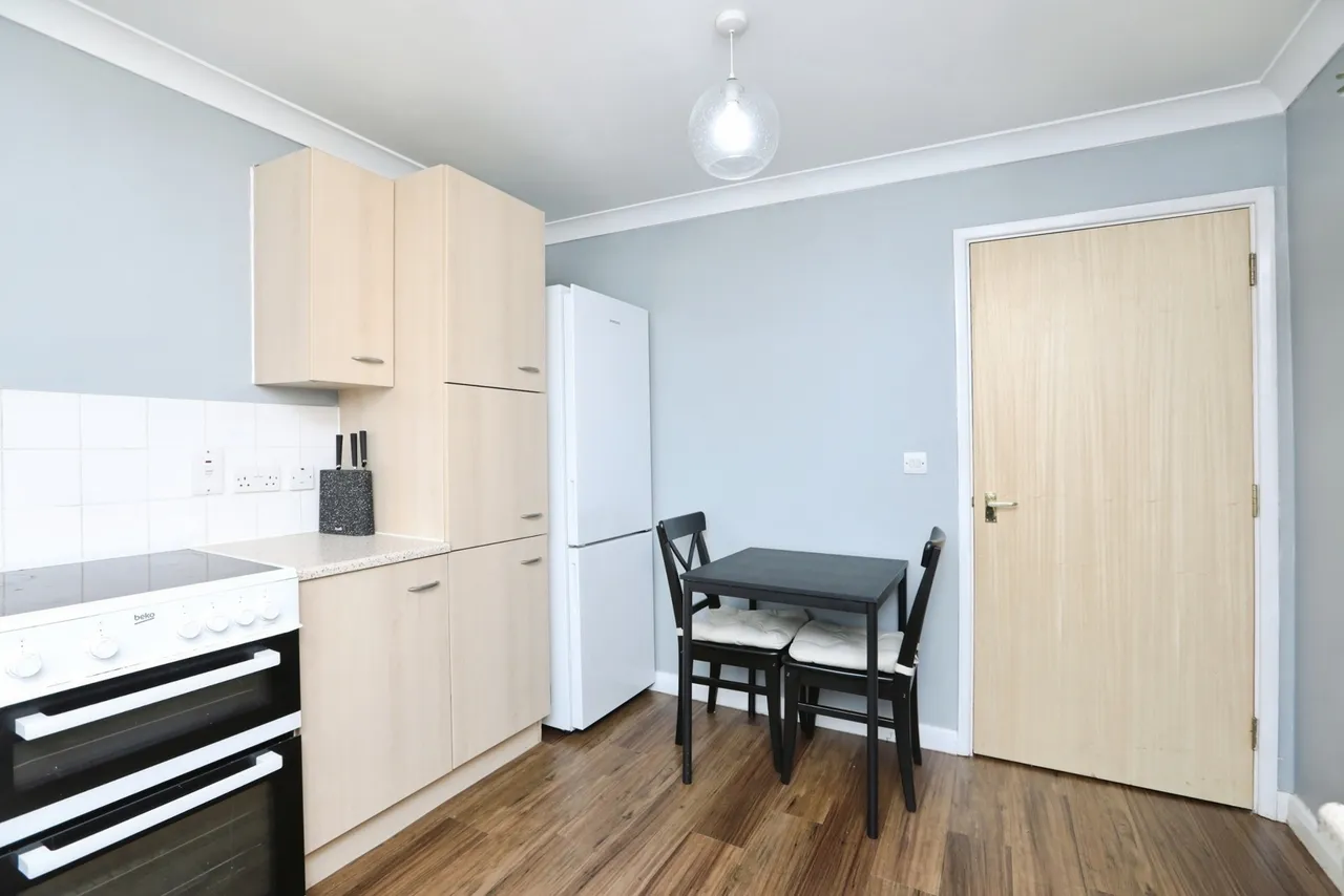 Sandow Place, Kings Hill, West Malling, Kent, ME19, photo 11