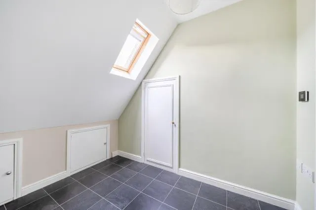 Petronel Road, Aylesbury, HP19, photo 21