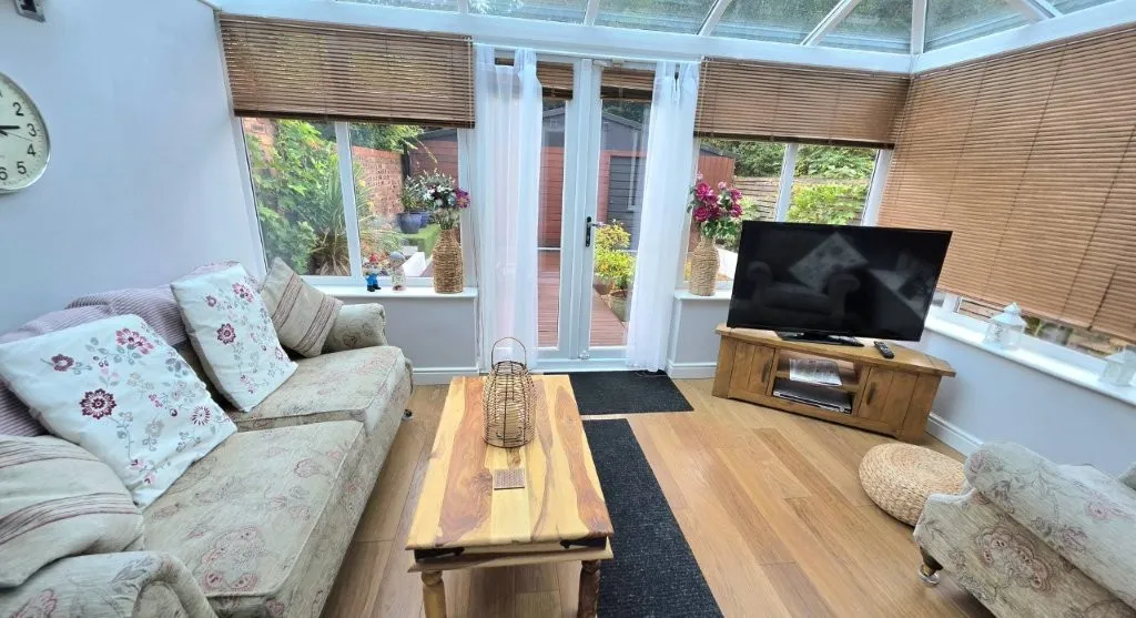 Milton Road, Audenshaw, M34, photo 5