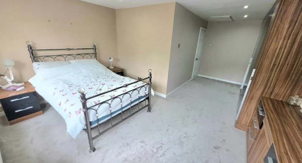 Milton Road, Audenshaw, M34, photo 13