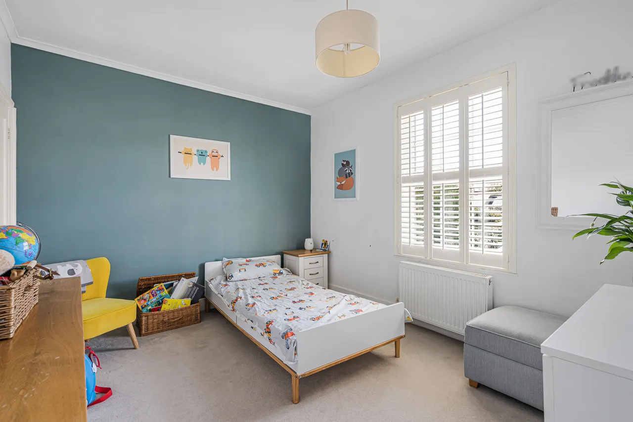 Harvest Road, Englefield Green, TW20, photo 8
