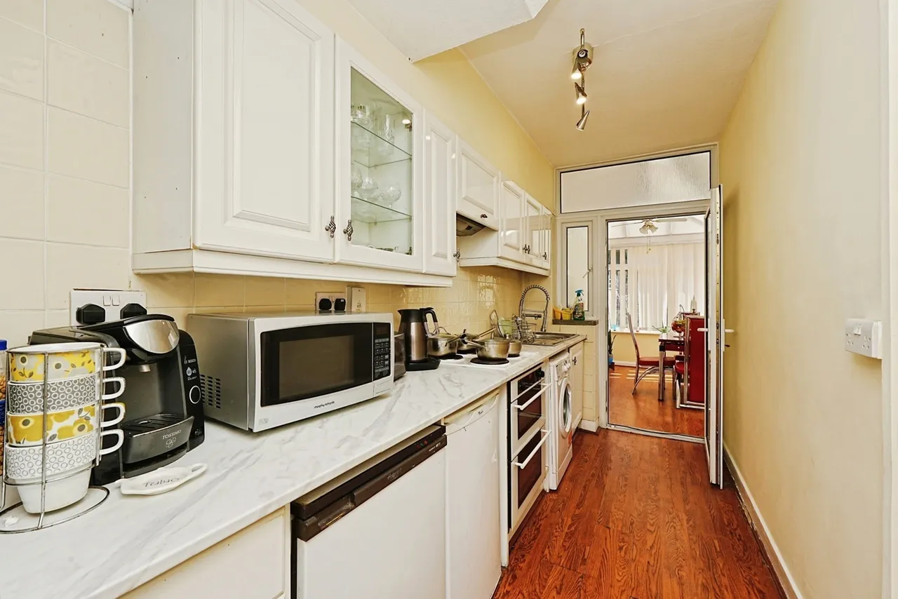 Downham Way, Bromley, BR1, photo 5