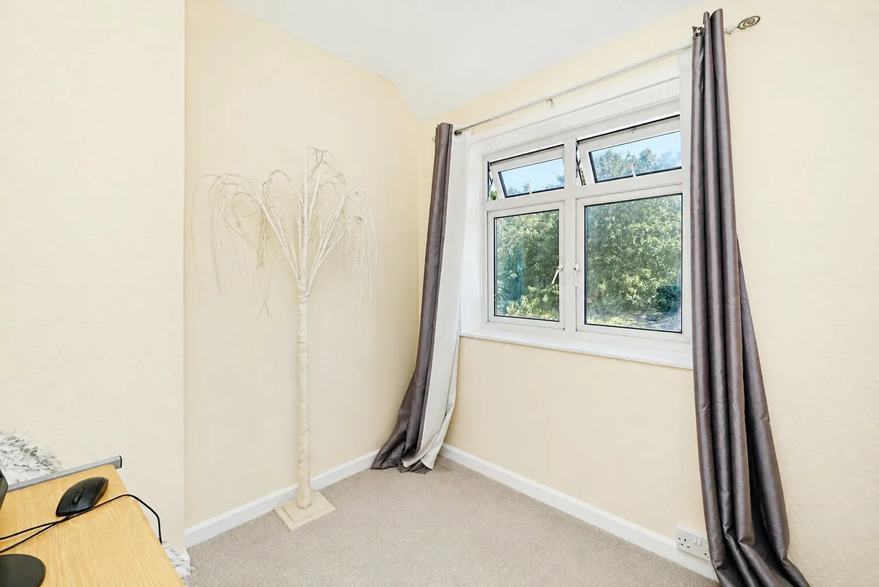 Downham Way, Bromley, BR1, photo 9