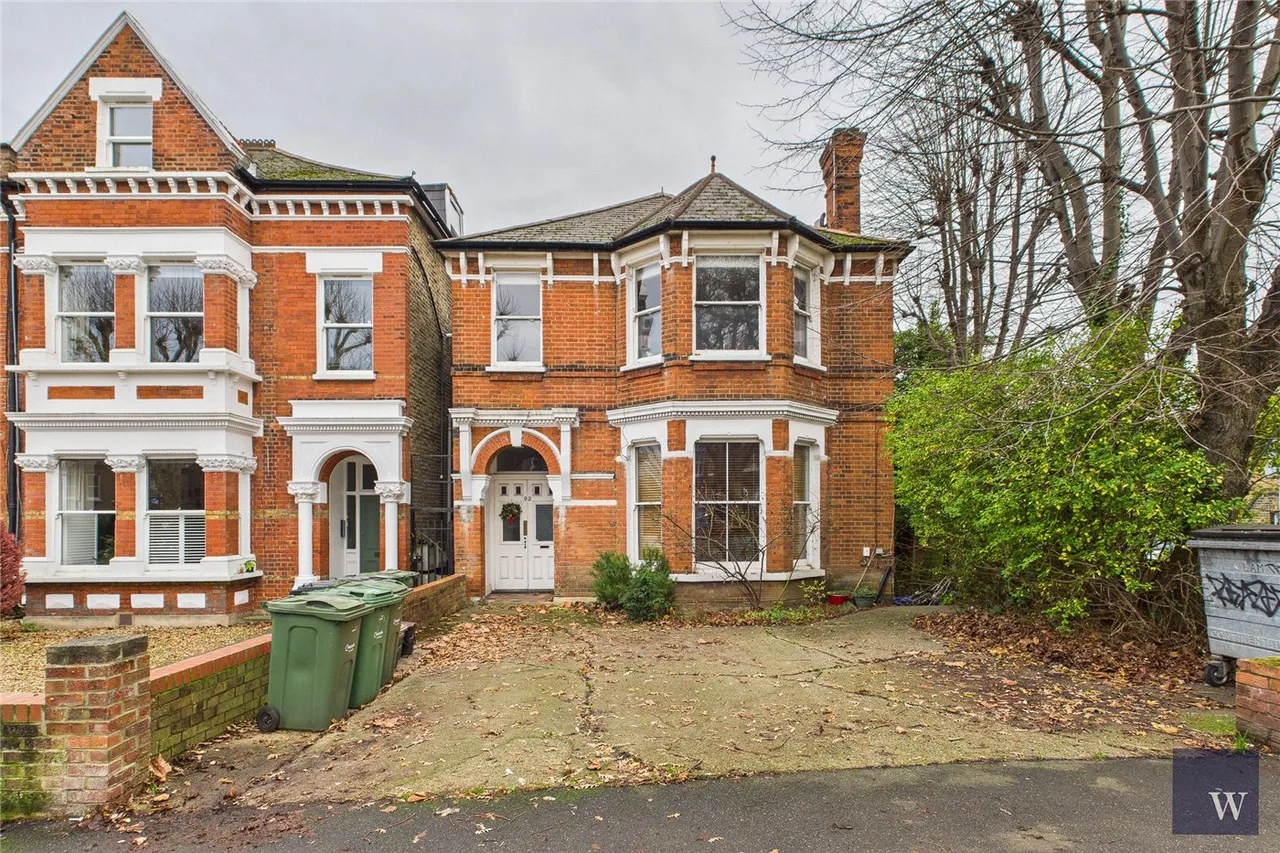 Palace Road, London, SW2, photo 6