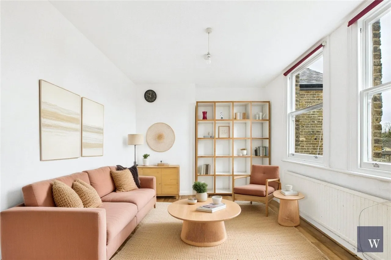 Palace Road, London, SW2, photo 2