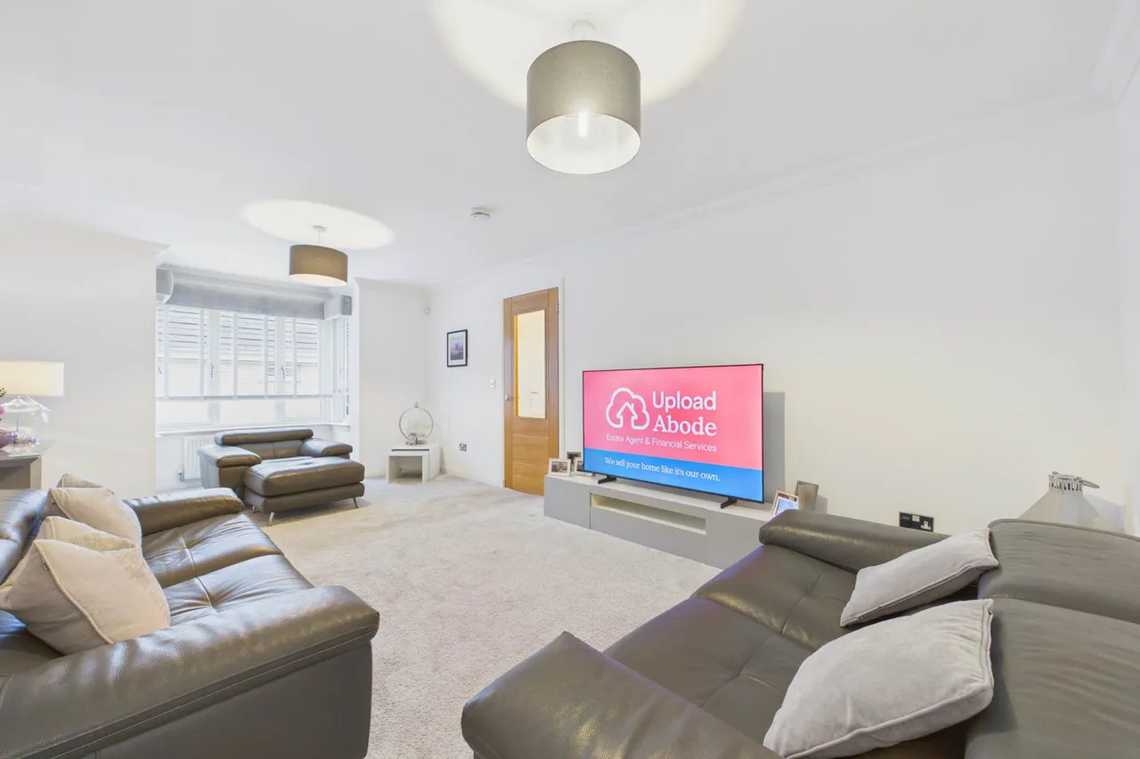 Herbison Crescent, Shotts, photo 4