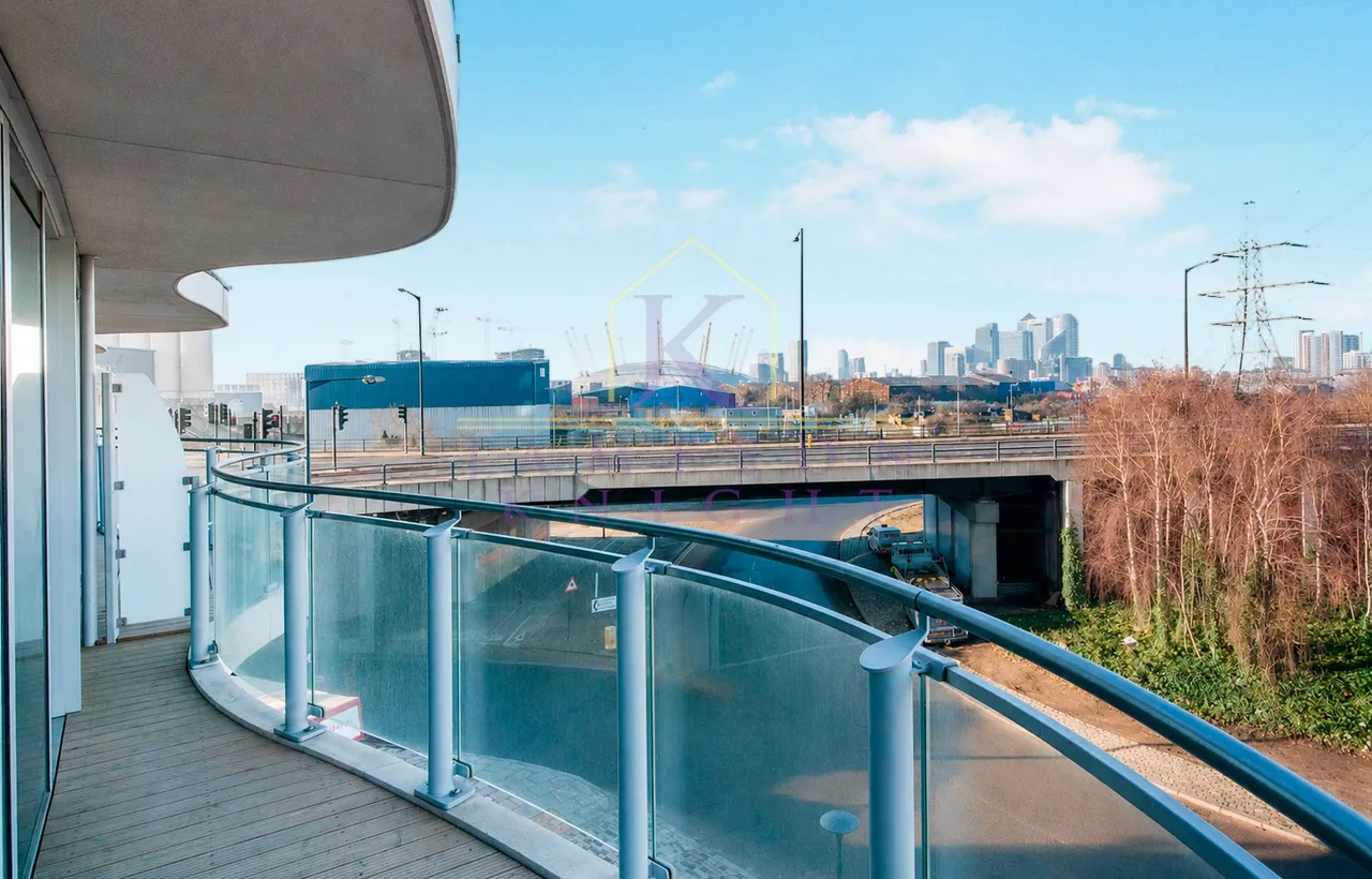 1 bed flat for sale, Tidal Basin Road, London, E16