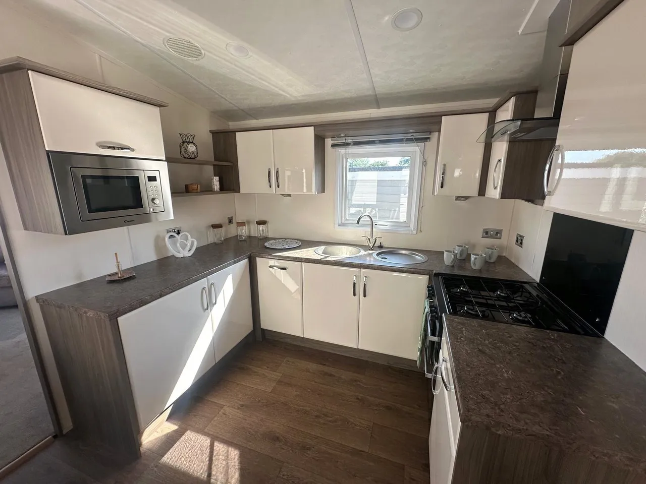 Delta Cambridge, Lakeside Holiday Park, PO20, photo 4