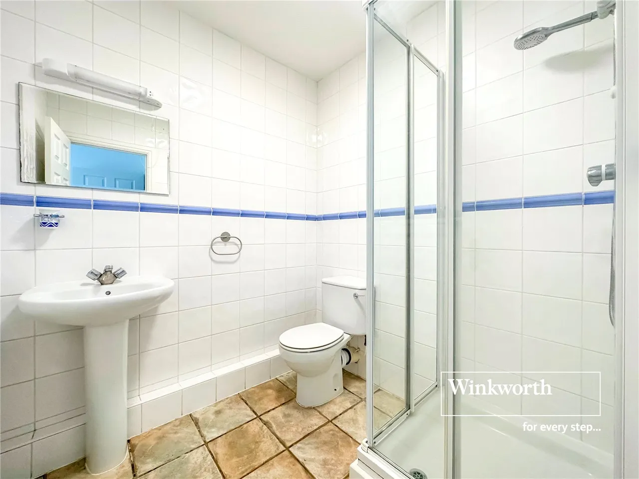 Whincroft Close, Ferndown, Dorset, BH22, photo 3