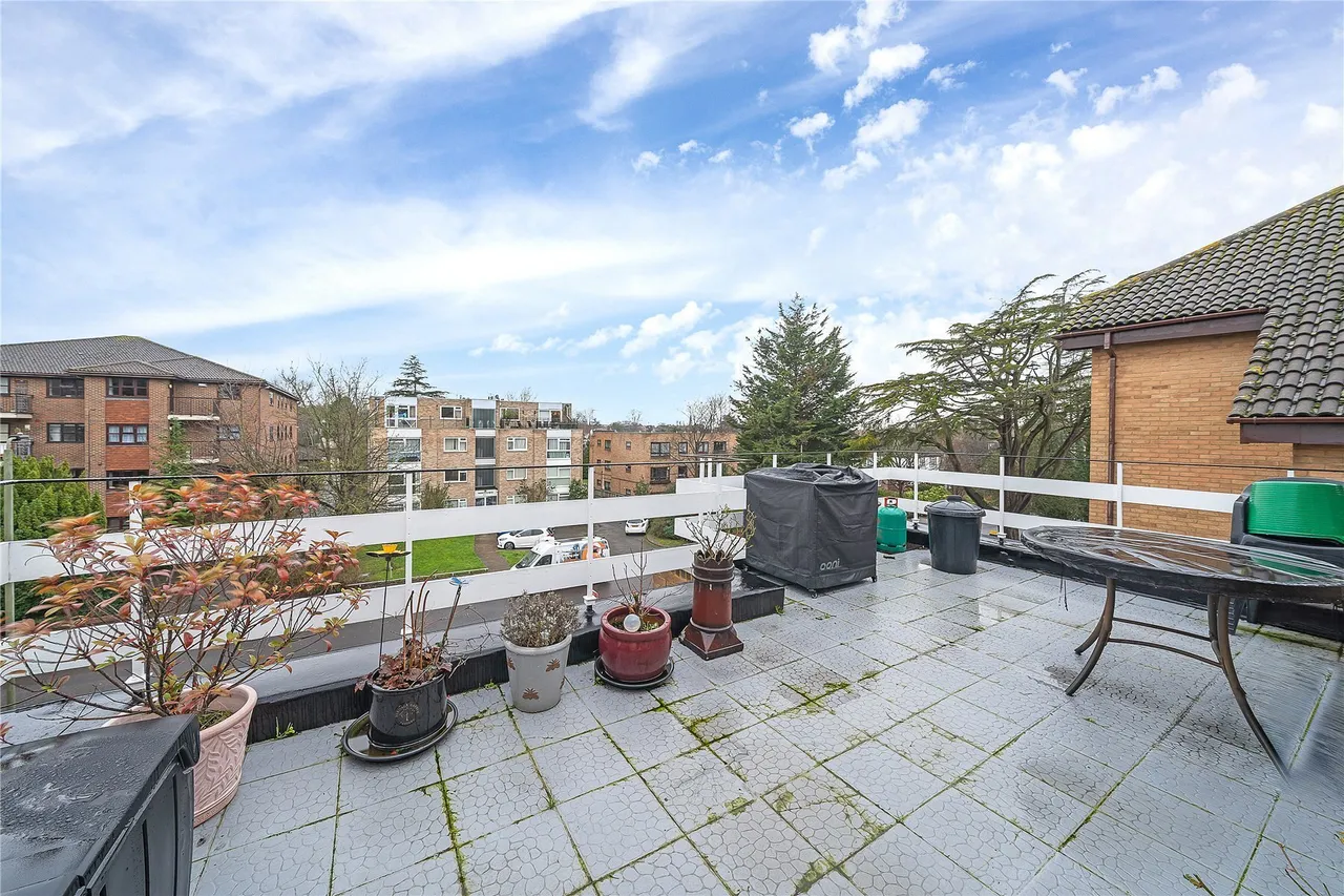 Albemarle Road, Beckenham, BR3, photo 2