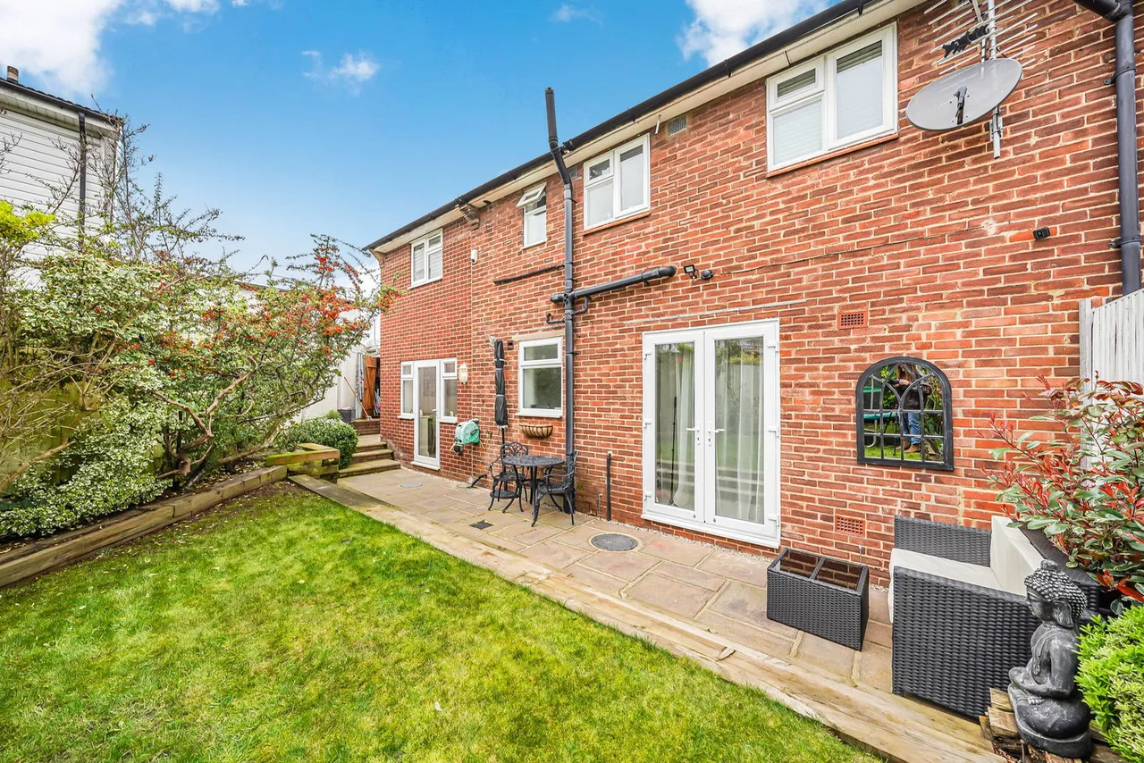 Whitehills Road, Loughton, IG10, photo 24