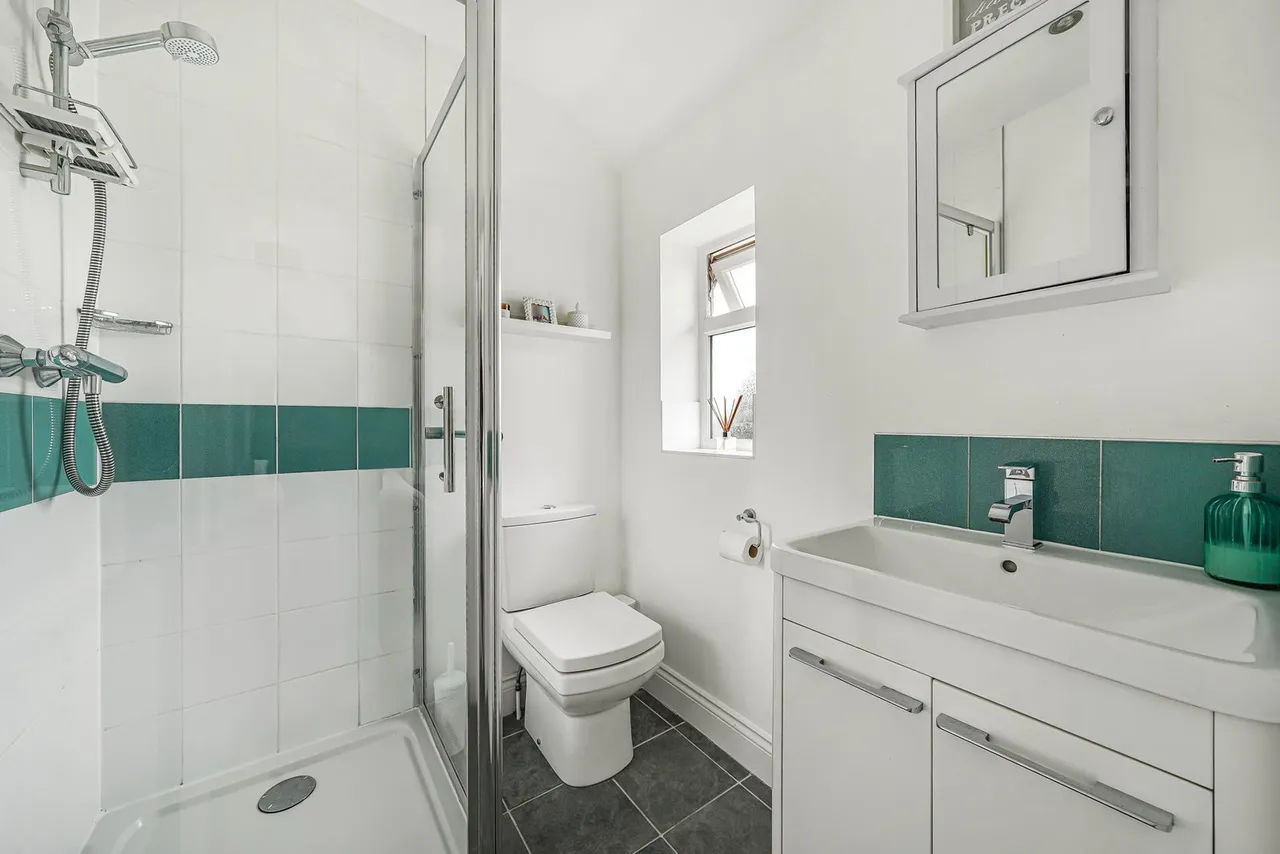 Whitehills Road, Loughton, IG10, photo 15