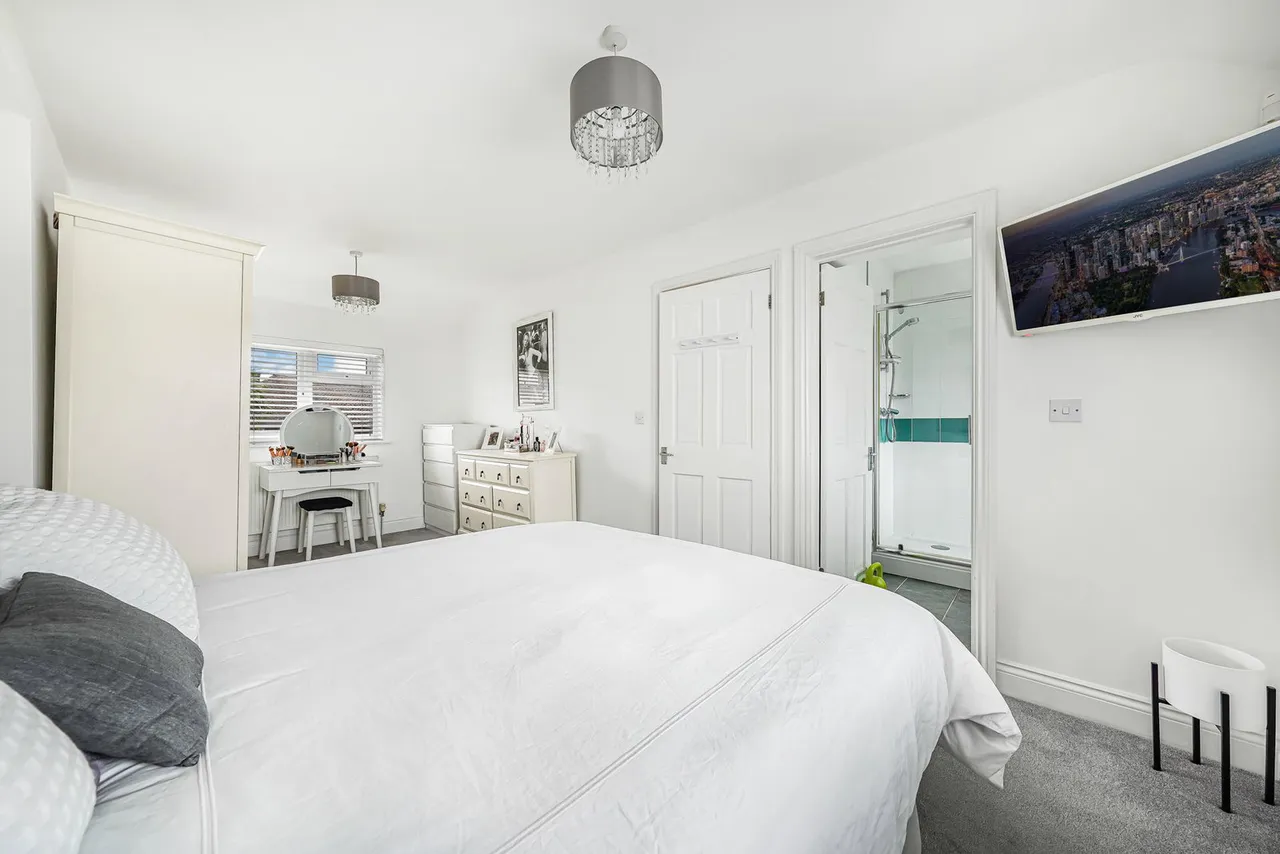 Whitehills Road, Loughton, IG10, photo 14