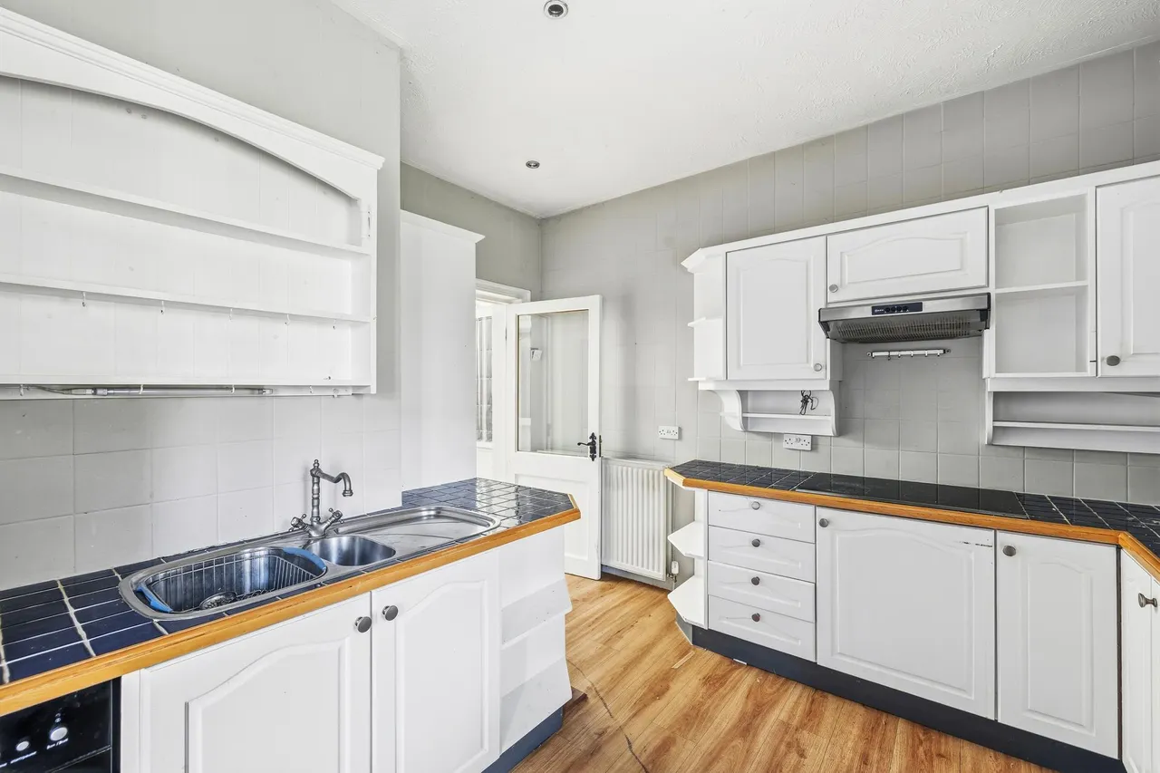 Langland Road, Mumbles, SA3, photo 14