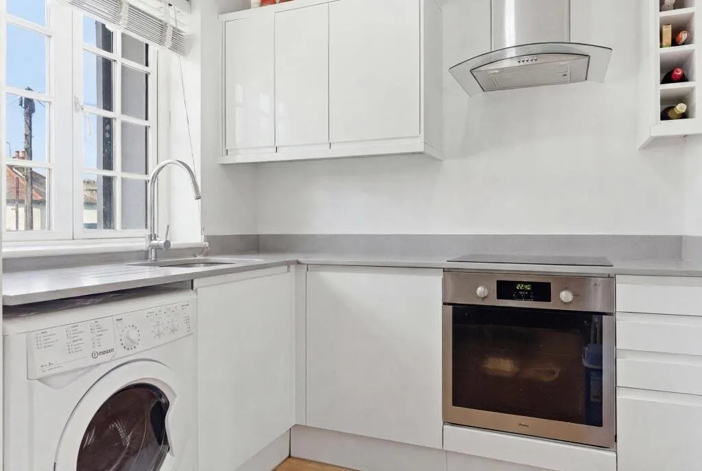 Connaught Avenue, London, E4, photo 8