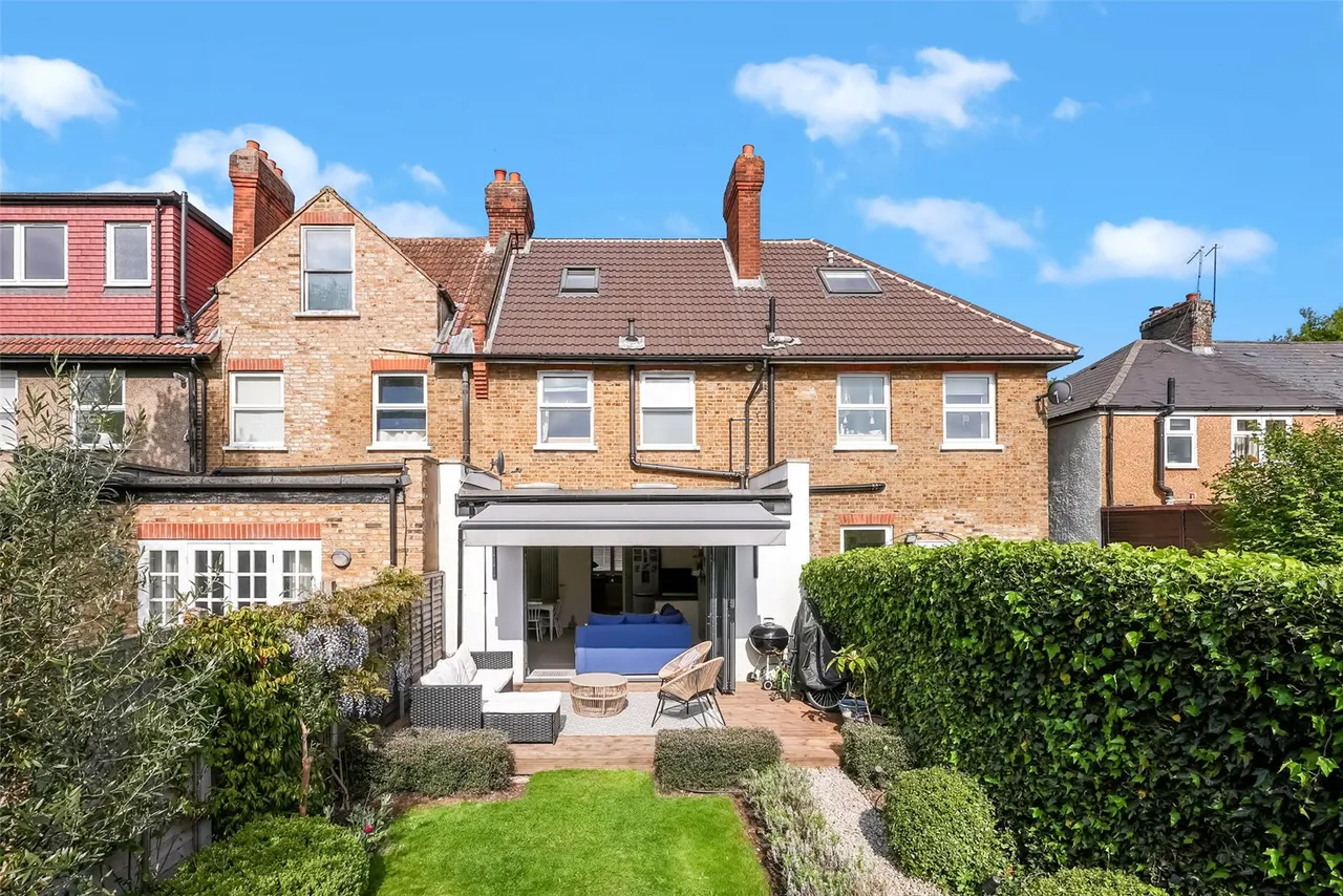 Oak Avenue, Hampton, TW12 3NR, photo 14