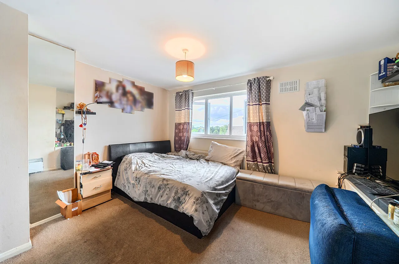 Sturdee Close, Frimley, Camberley, Surrey, GU16 8DL, photo 6