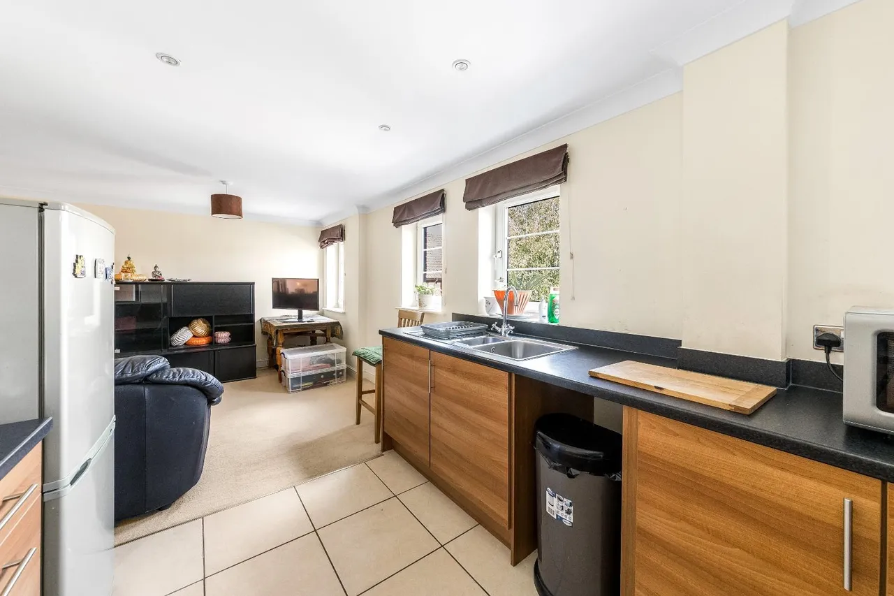 Bowood Court, Kidlington, photo 3