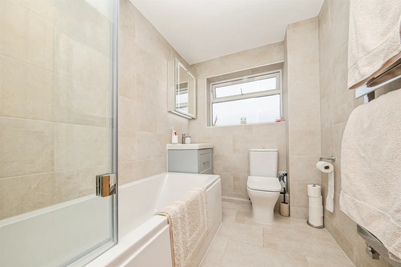 St. Jude Close, St Johns, Colchester, photo 4