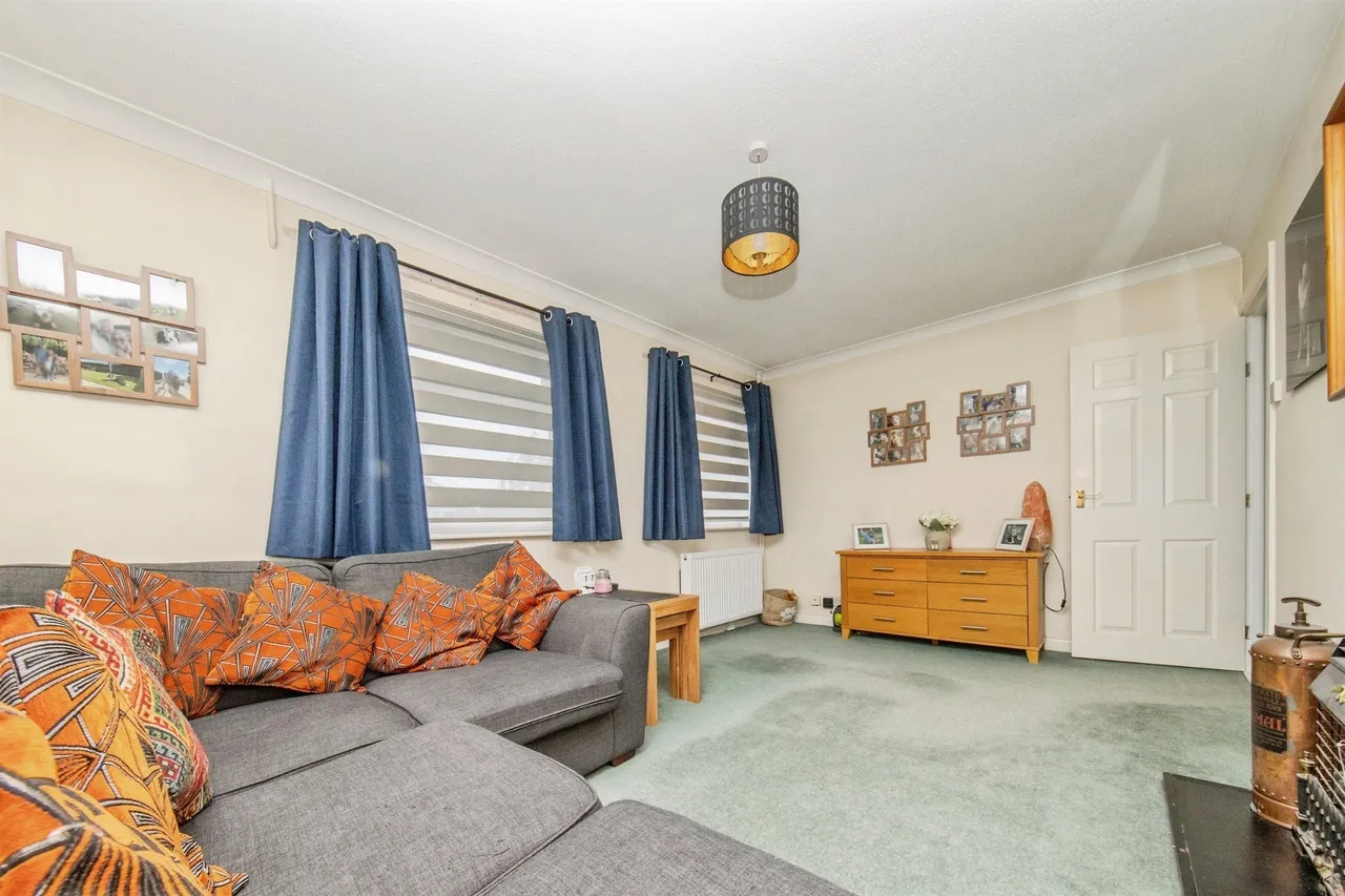St. Jude Close, St Johns, Colchester, photo 6