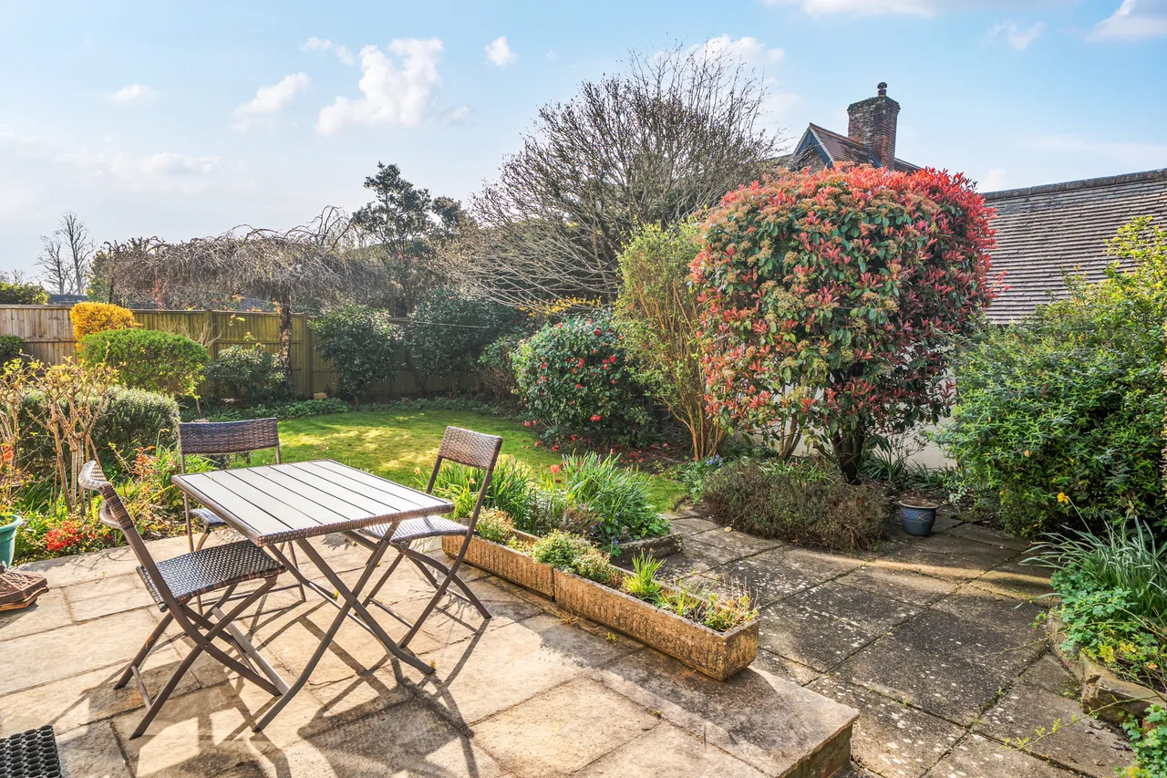 Plainwood Close, Chichester, PO19, photo 8