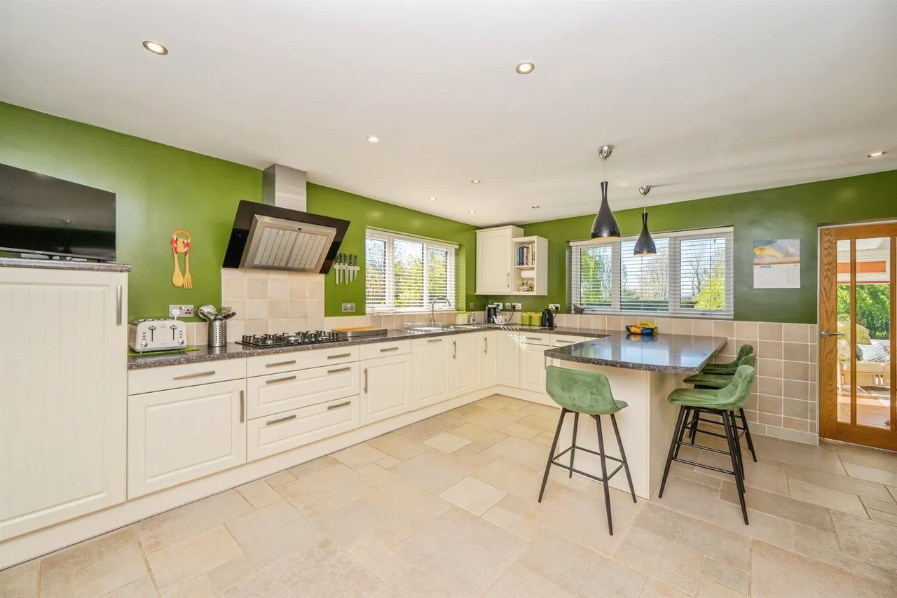 Cavendish Drive, Ashbourne, photo 4