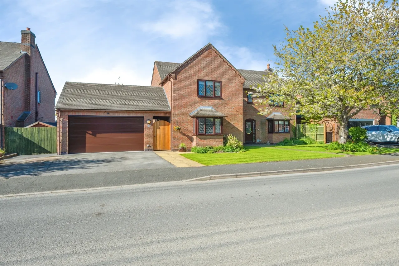 Cavendish Drive, Ashbourne, photo 2