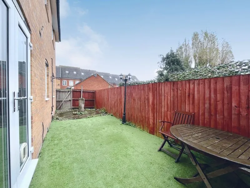Lodysons Close, Orsett, RM16, photo 5