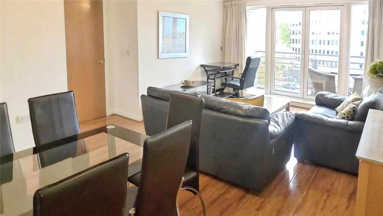 Manor House Drive, Coventry, CV1, photo 4