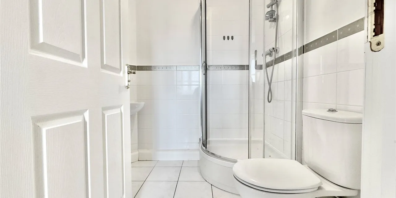 Lentworth Court, Liverpool, L17, photo 9